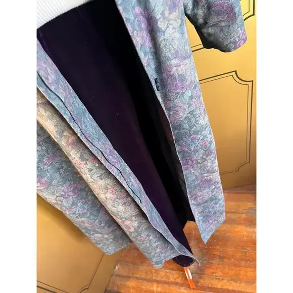 Vintage London Fog rain coat with flowers, size 10P - Picture 6 of 11